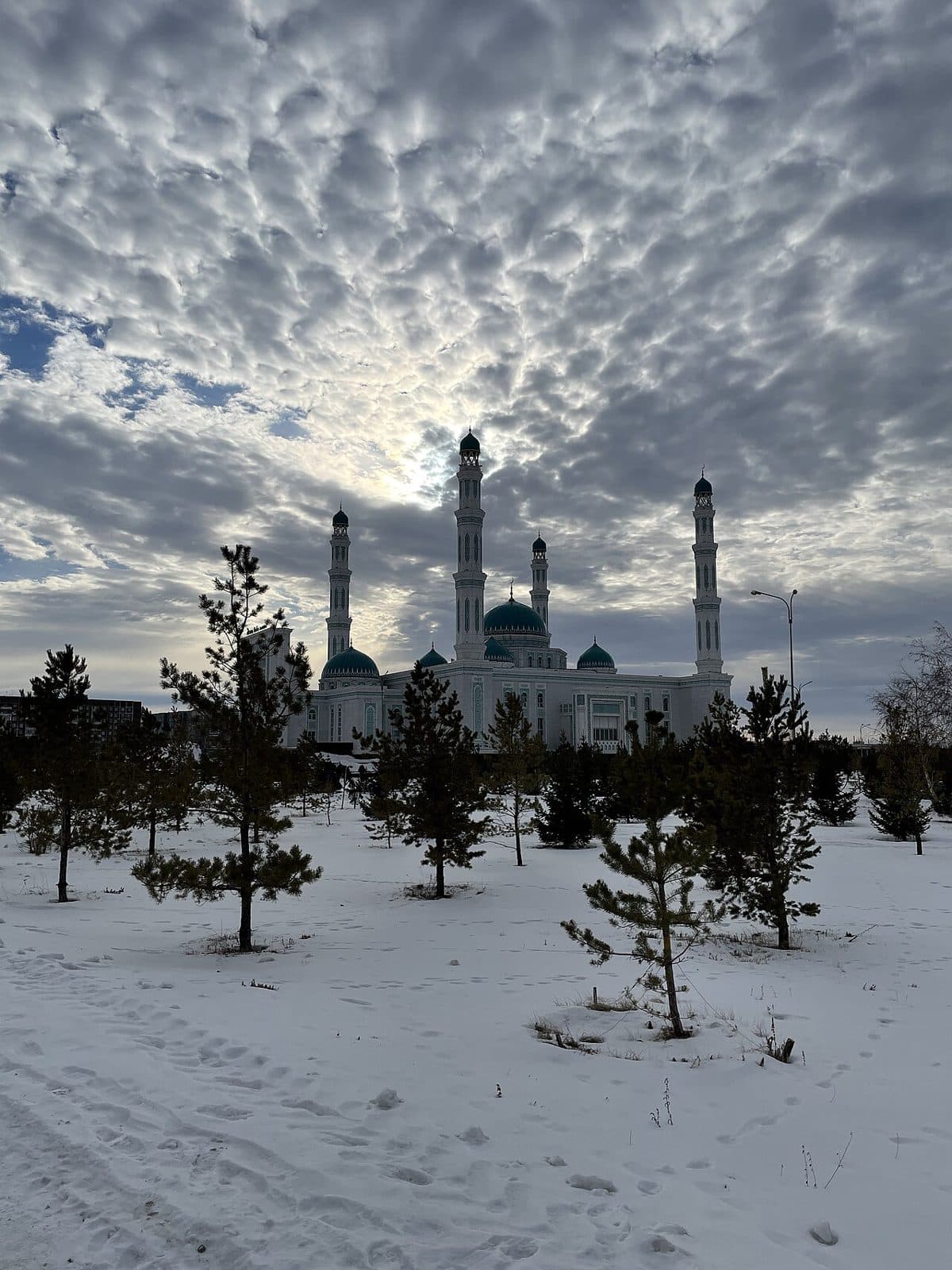 Карагандинская областная мечеть имени Анет баба