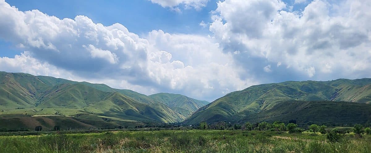 Плато Ушконыр